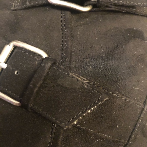 EUC!  Women’s Suede Wedge w/ functional zipper. - Picture 9 of 15